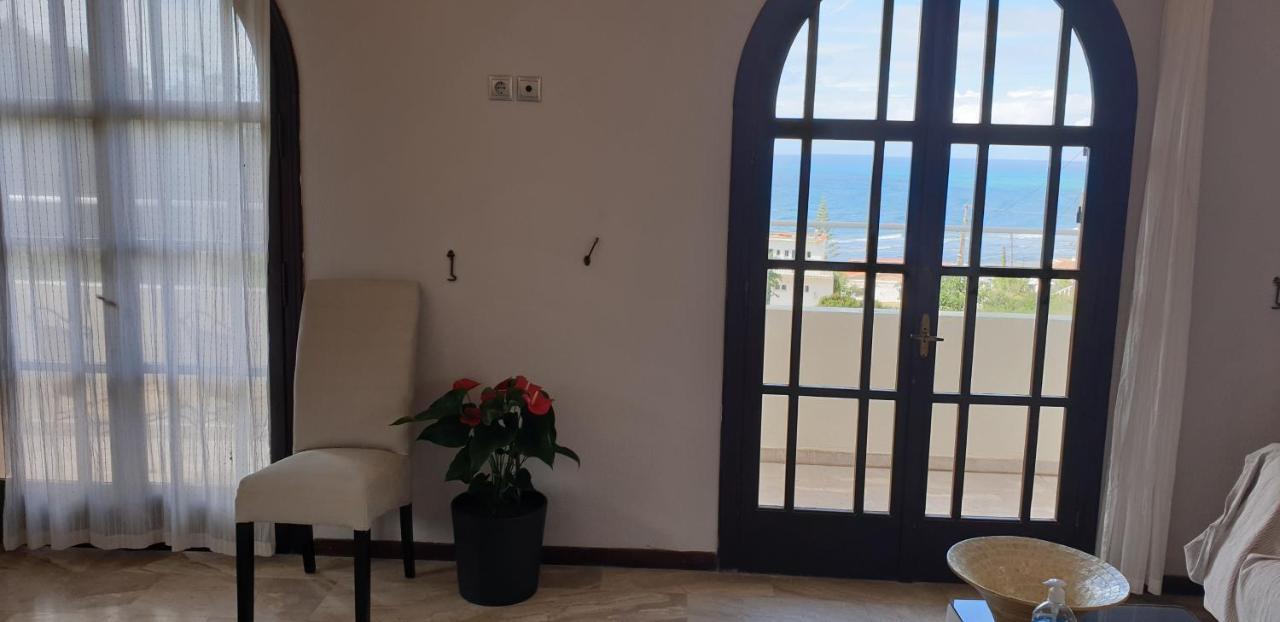 Angela Apartments Pool Gardens And Sea Views Άγιος Στέφανος Εξωτερικό φωτογραφία