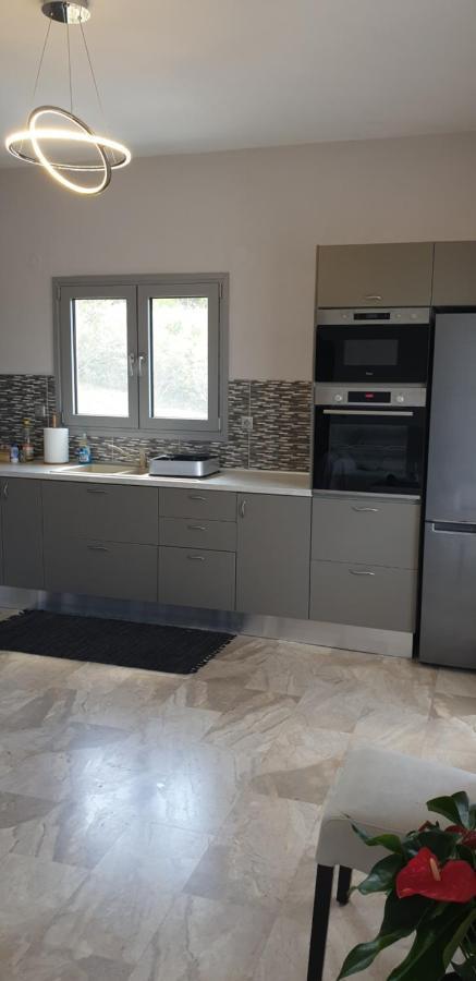 Angela Apartments Pool Gardens And Sea Views Άγιος Στέφανος Εξωτερικό φωτογραφία