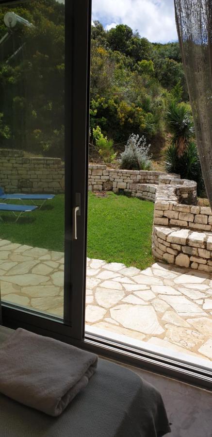 Angela Apartments Pool Gardens And Sea Views Άγιος Στέφανος Εξωτερικό φωτογραφία