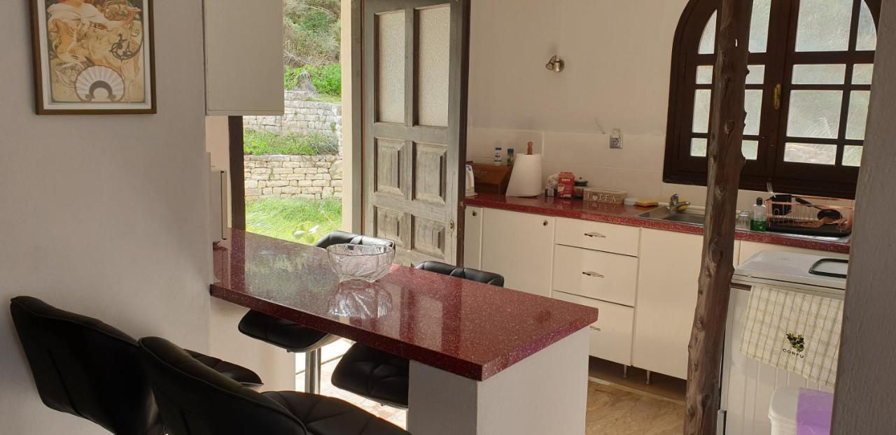 Angela Apartments Pool Gardens And Sea Views Άγιος Στέφανος Εξωτερικό φωτογραφία